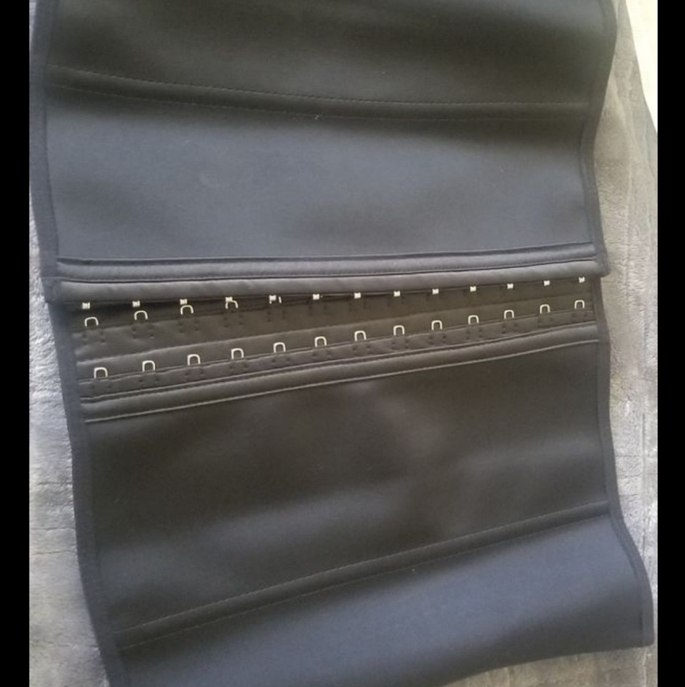 Black girdle xl